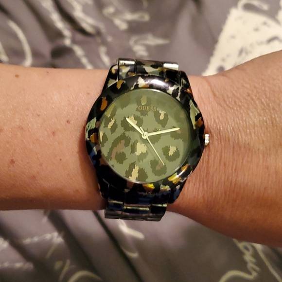 Guess watch - Picture 4 of 4